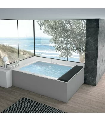baignoire d'hydromassage Minerva d'intérieur de la marque Hafro Geromin
