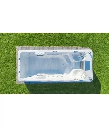 outdoor swim spa and hot tub Amazonas w-flow by Hafro Geromin