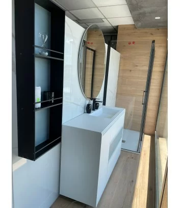 composizione mobile bagno, specchio e doccia