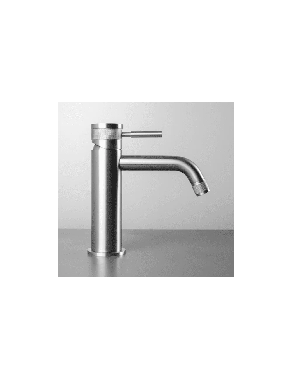 stainless steelbasin mixer rétro with 12 cm spout