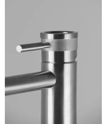 Retro stainless steel floor-standing basin mixer with knurling detail