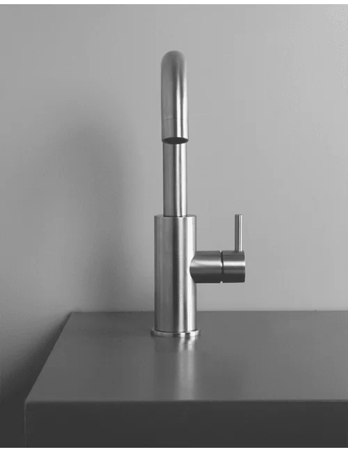 image frontal mitigeur de lavabo en acier inox serie Dylan de Super inox