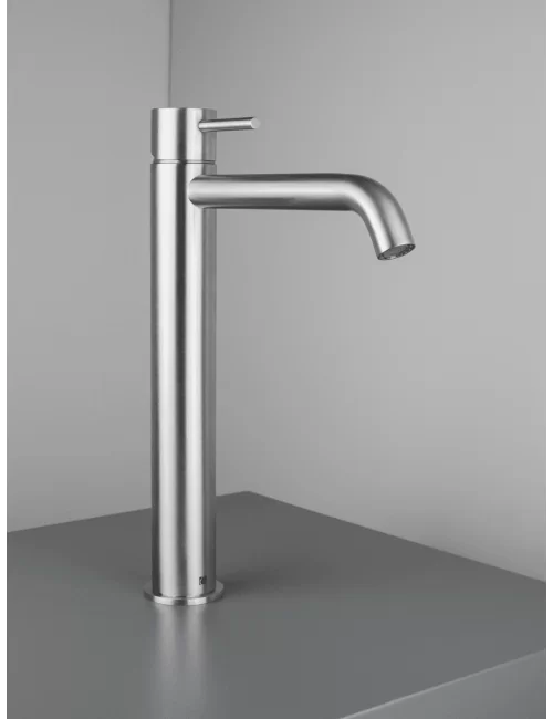 image lateral mitigeur de lavabo haute serie Smith de Super Inox