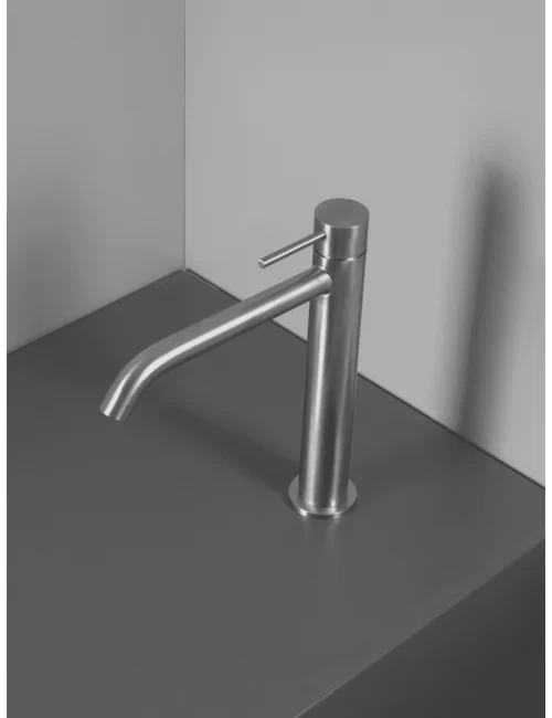 image de profile de mitigeur de lavabo haute serie Marley de Super Inox