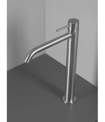 image frontal de mitigeur de lavabo Marley haut avec hauteur du corp 24 cm en acier inox 316L