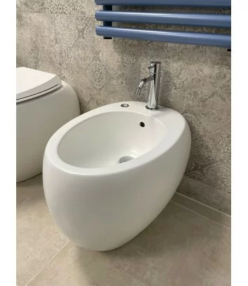 bidet blanc mat serie cloud de Rak ceramics