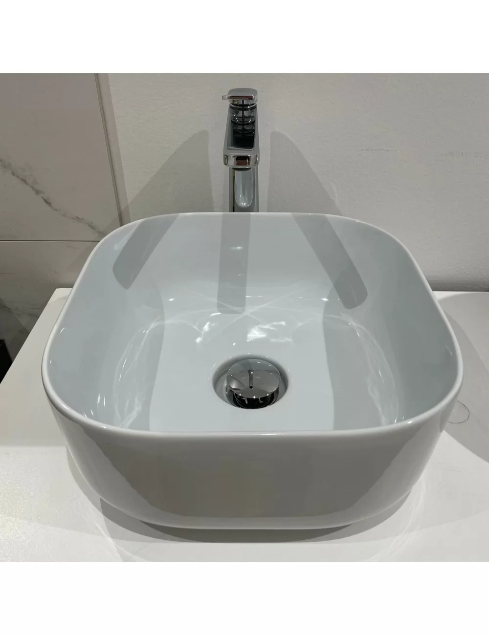 unica countertop washbasin 37x37 by Alice ceramica