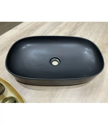 comptoir lavabo noir mat série form par Alice ceramica 65x40