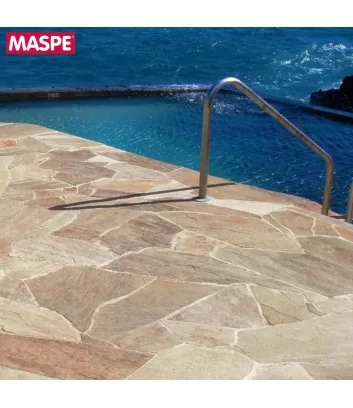 poolside with Santos Yellow natural stone paving - Maspe