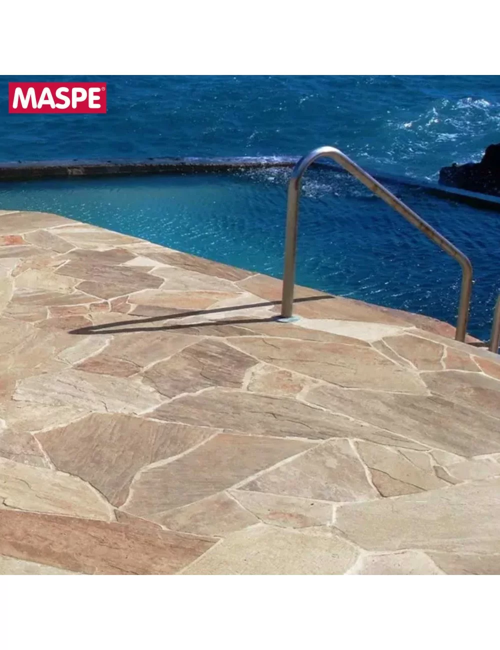 poolside with Santos Yellow natural stone paving - Maspe