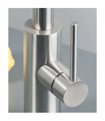 dettaglio monocomando miscelatore con canna a ponte per cucina in acciaio inox serie Dylan di Super Inox