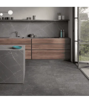 shade black posato in pavimento cucina: gres color antracite