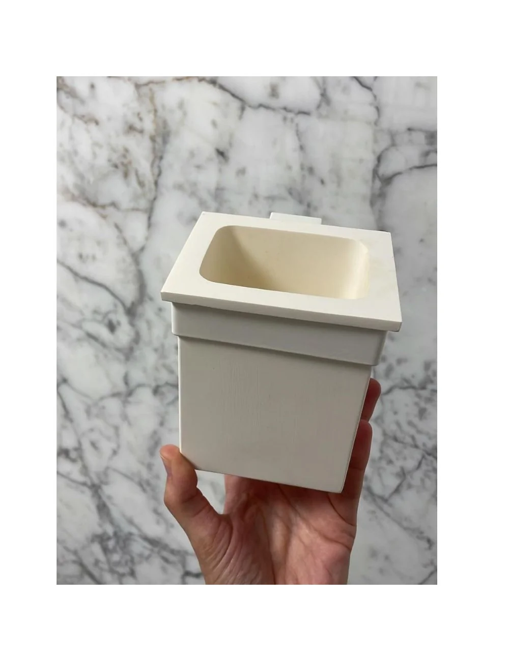 Maxim line matt white toothbrush holder by progetto group