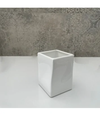 bicchiere in ceramica bianca linea faul stilhaus