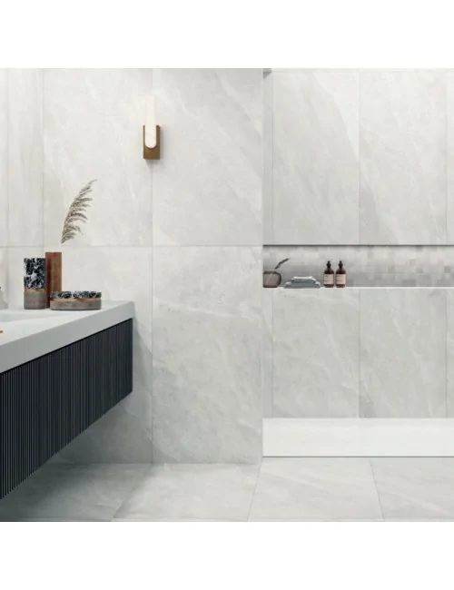 pavimento bagno con piastrella ocean black pearl