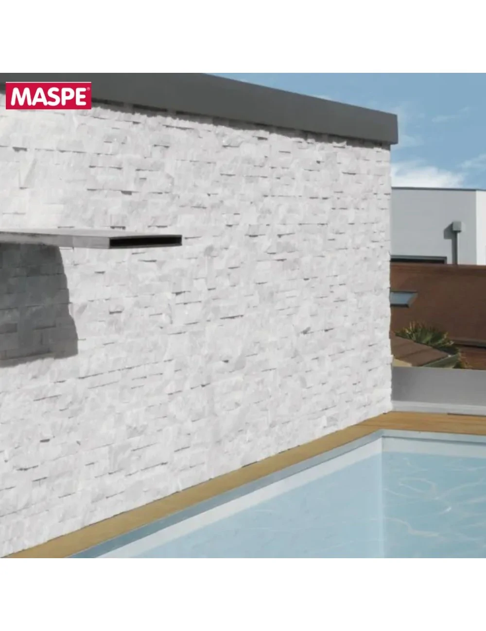 Revêtement mural d'une piscine extérieure en pierre naturelle « Palladio » de Maspe