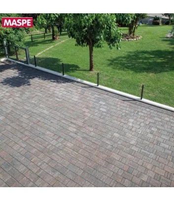 Vialetto d'ingresso con Maspe texxa rock pietra lavica pavimento da esterno autobloccanti filtranti